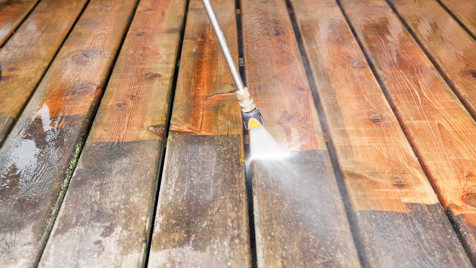 Professional Decking Cleaning in the North-West - Power Washing Cheshire